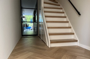 Traprenovatie met houten bekleding